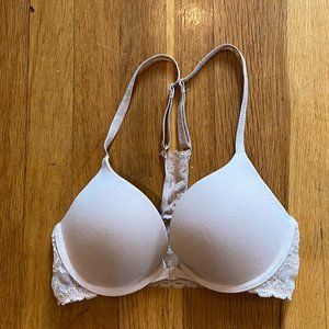 Elegant Lace Trimmed Bra in Cream